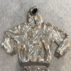 Comfrt Camo Hoodie